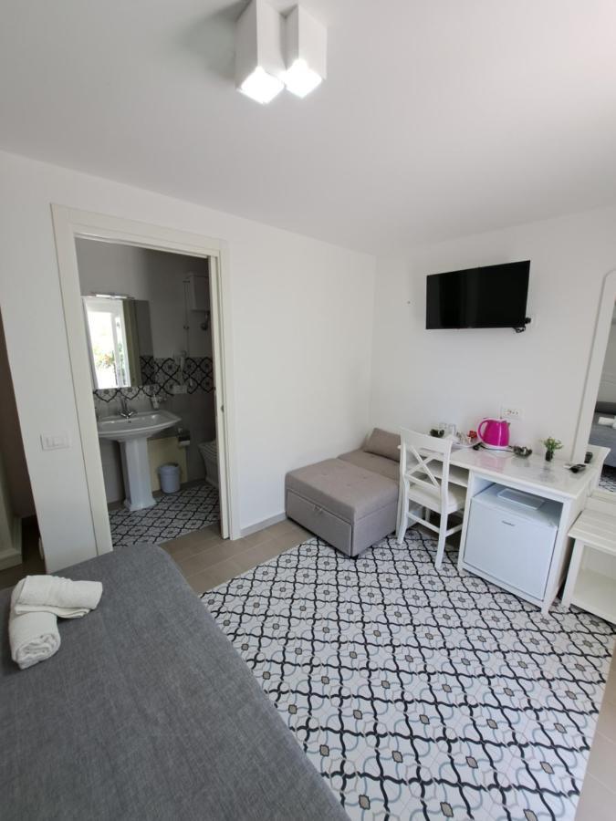 B&B Pepe Rosa Тропеа Екстериор снимка