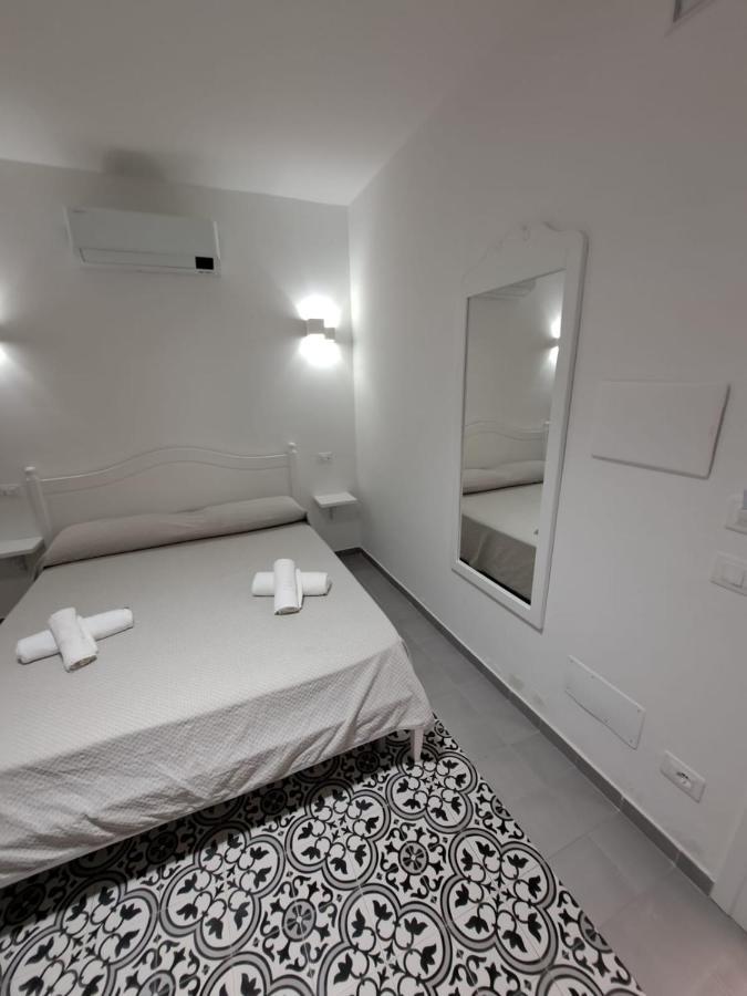 B&B Pepe Rosa Тропеа Екстериор снимка